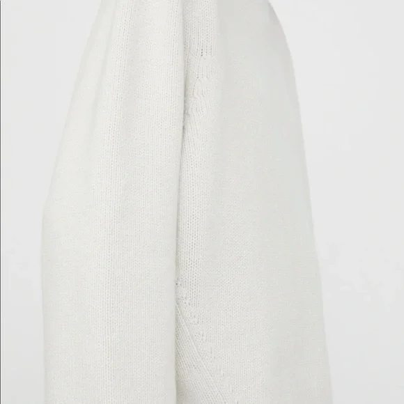 Toteme brand new white wool cashmere sweater - Picture 8 of 12